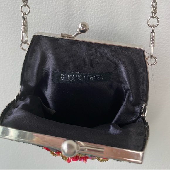 Floral beaded crossbody purse - Picture 3 of 4